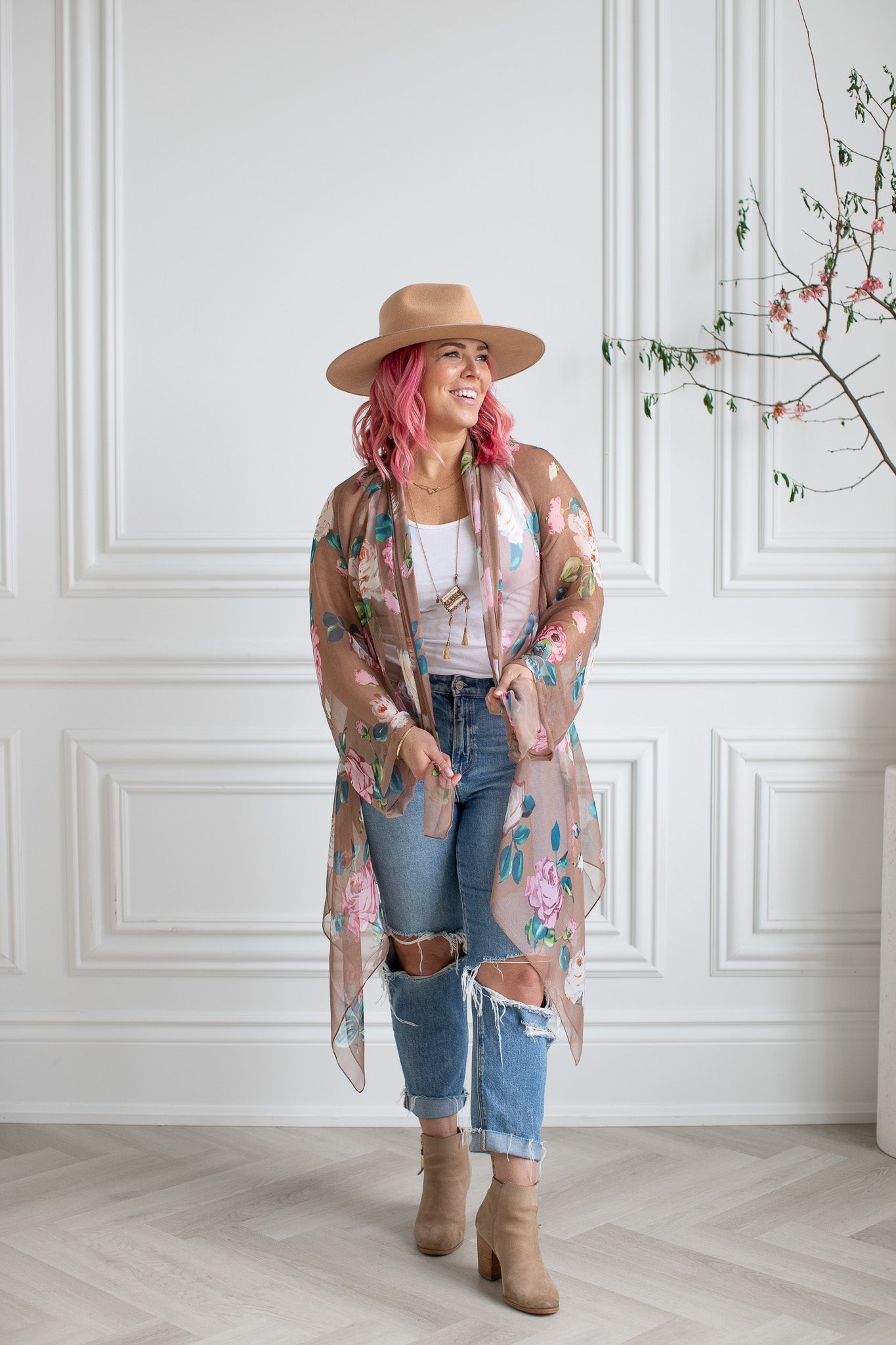 Fleetwood Jacket : spell - L A T T E