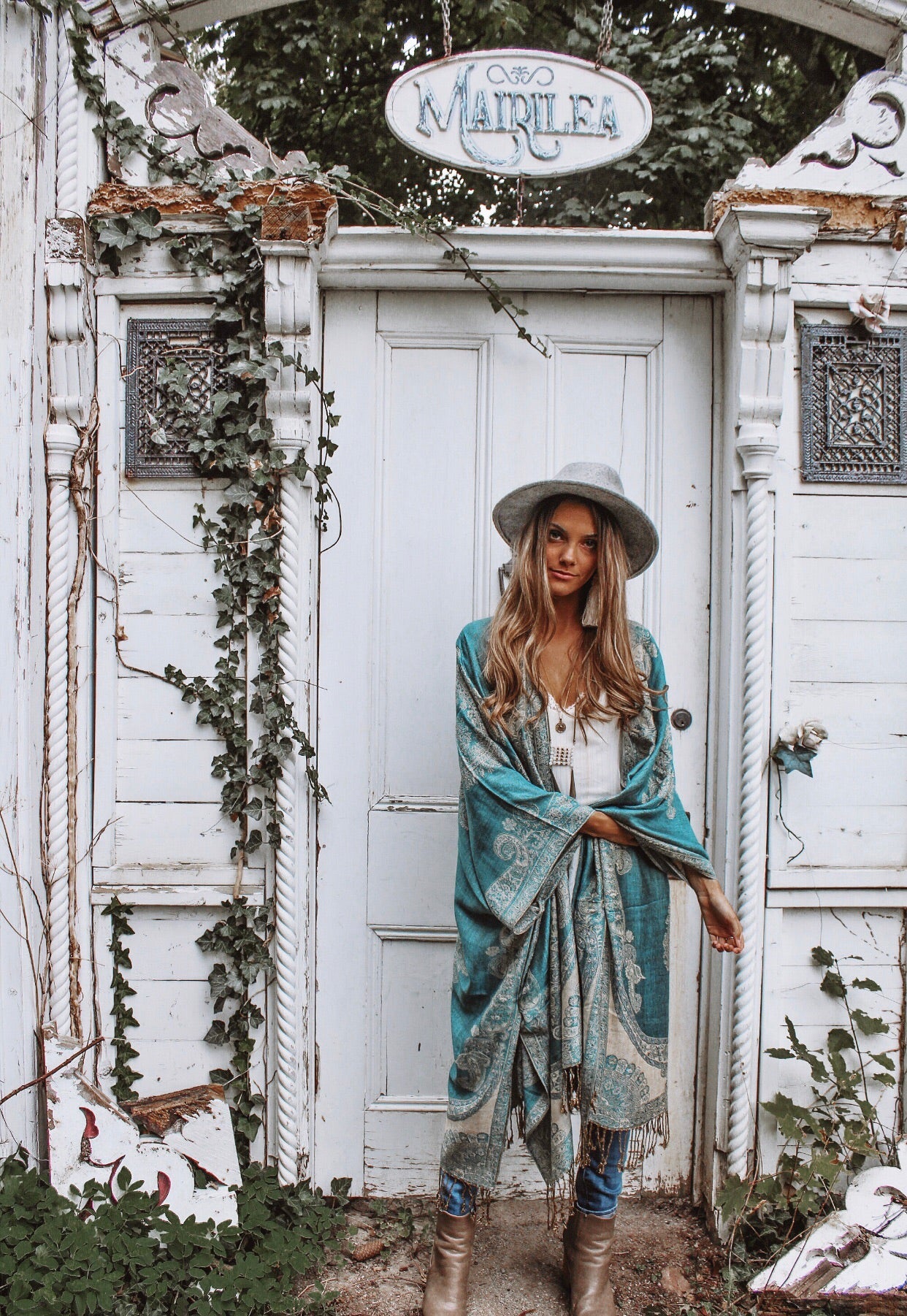 Swan Song Kimono- AQUAMARINE