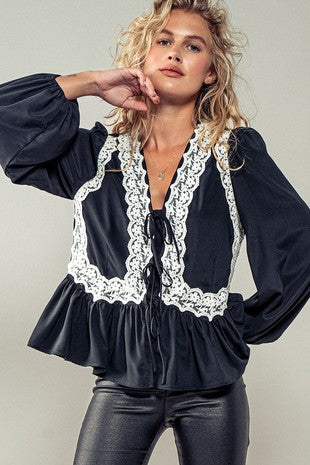 ELLEFLOWER - Evangeline Blouse