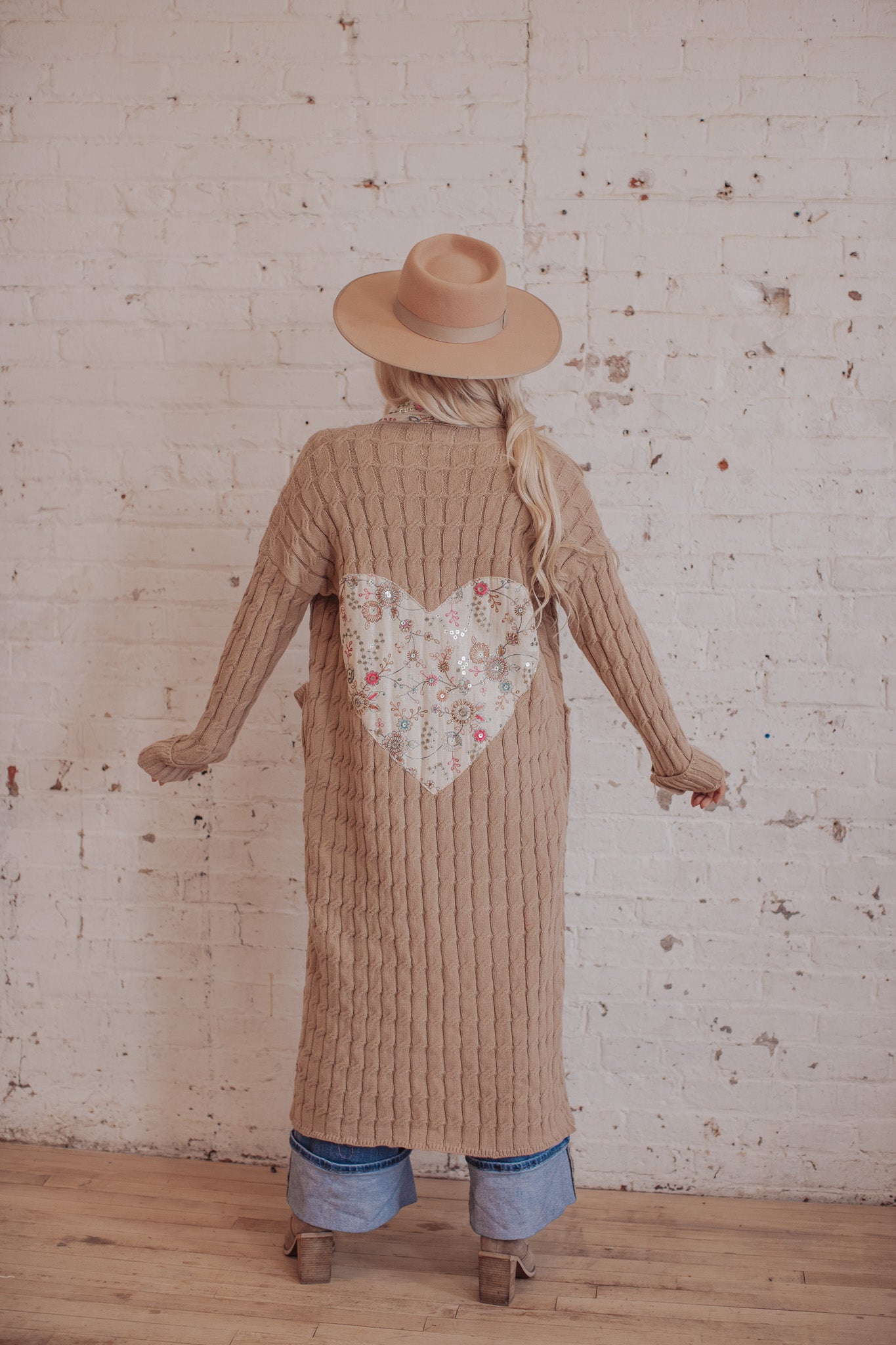 Cable Knit - Latte- Linen Heart