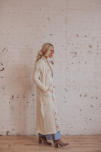 Cable Knit - Apricot Ivory- Linen Heart 3