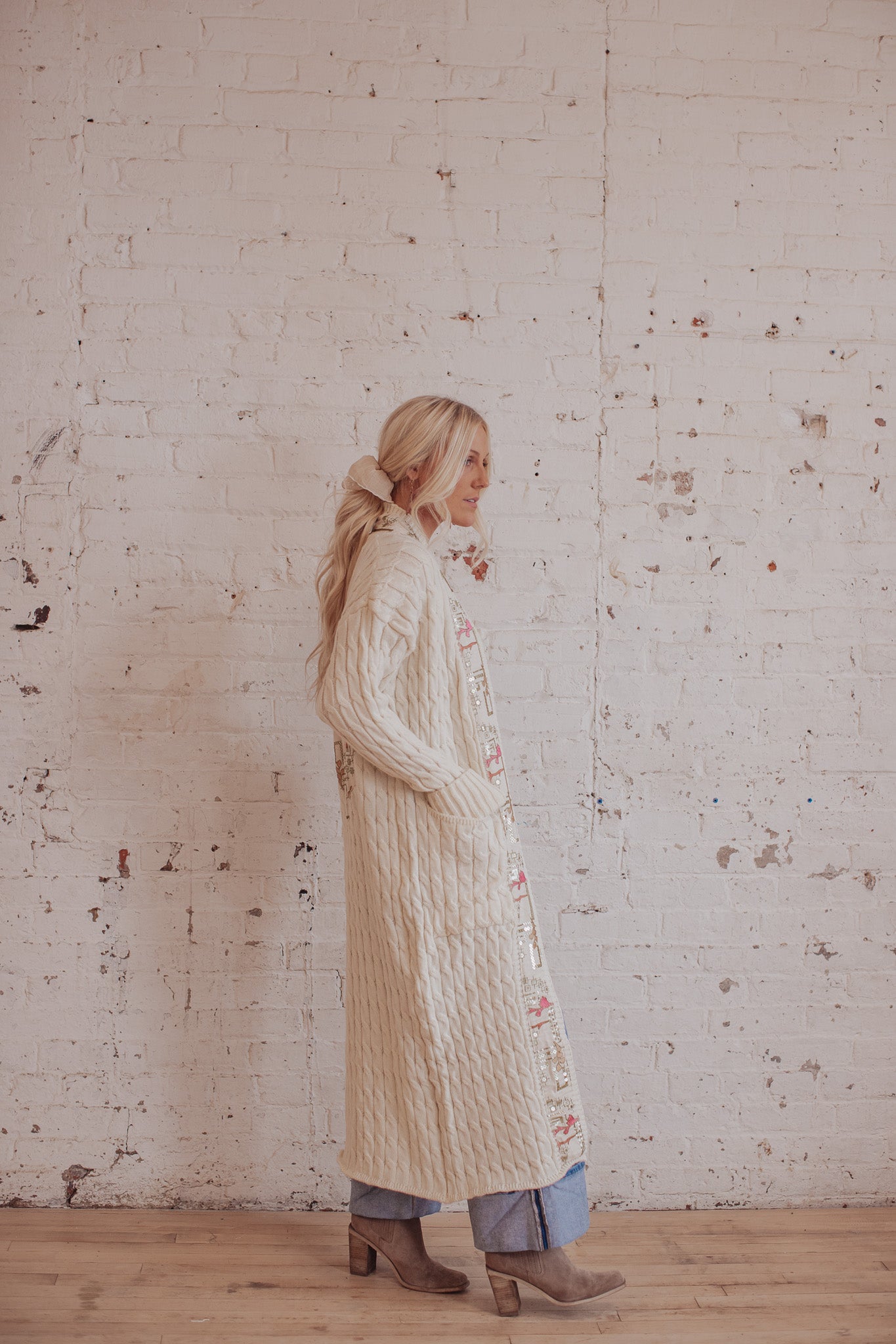 Cable Knit - Apricot Ivory- Linen Heart 3