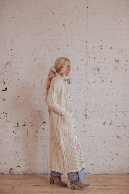 Cable Knit - Apricot Ivory- Linen Heart 3
