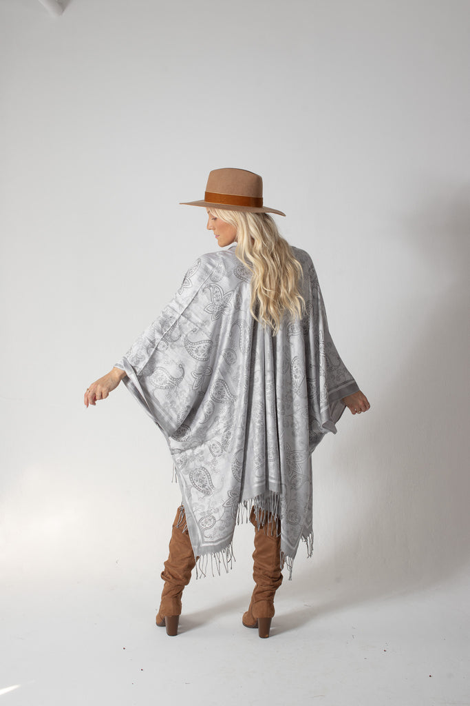 Quartz Kimono - Icy