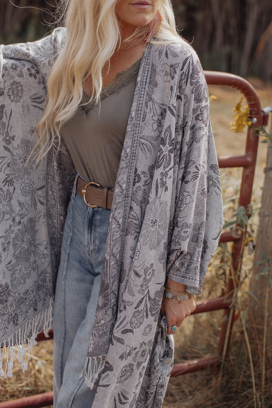 Wild Flower Kimono - Dove