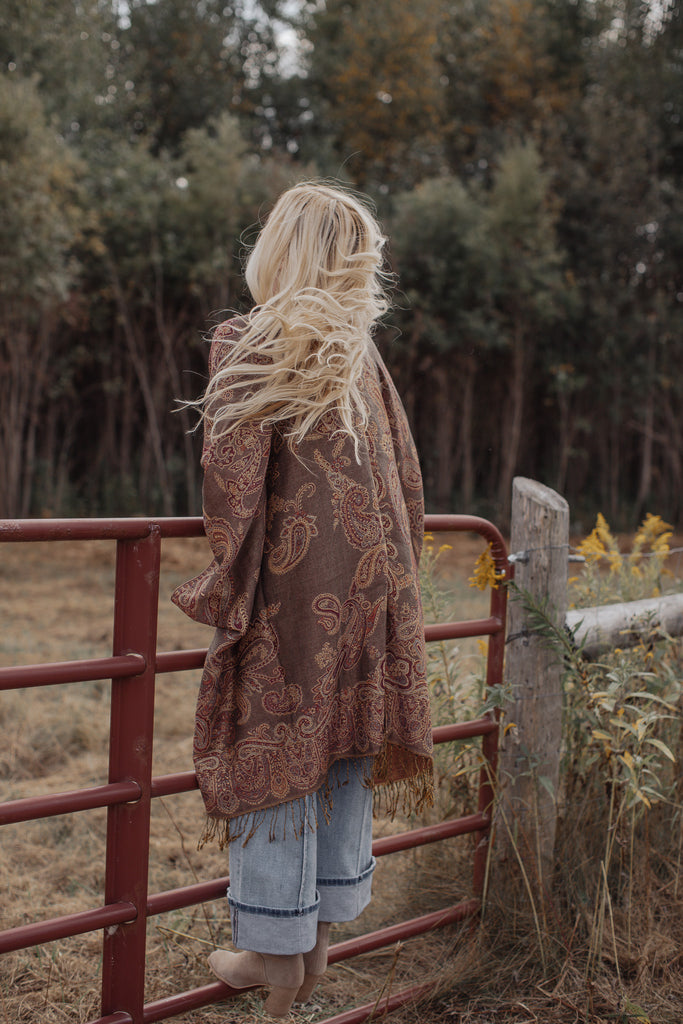 Meadowlight Kimono - Sablewood