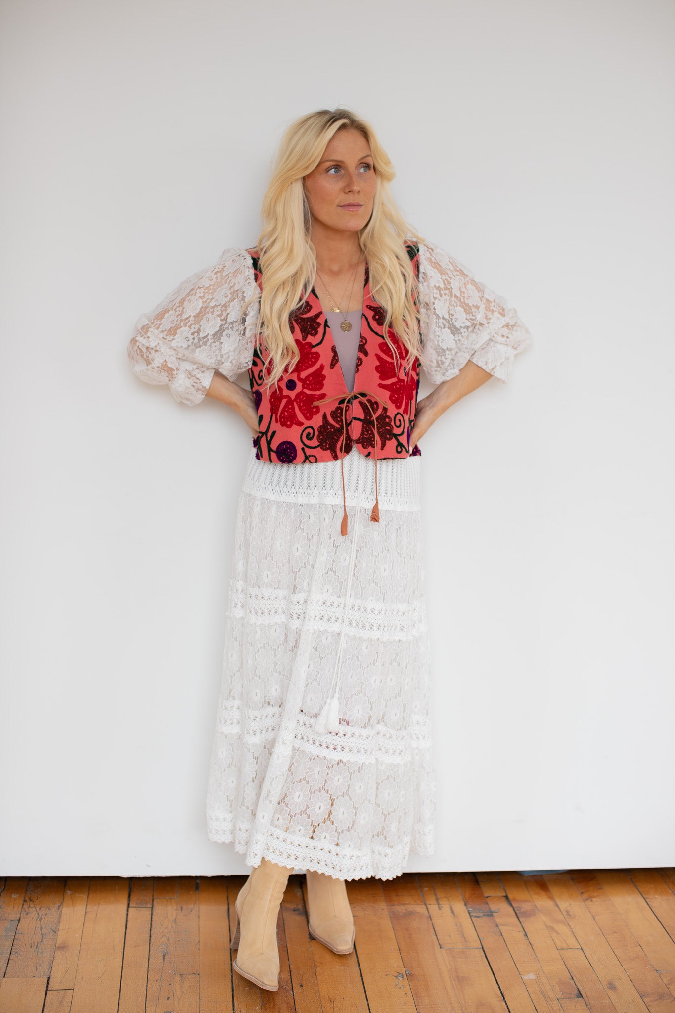 Honey Blossom Tie Up - F