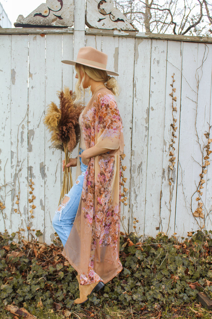 Duster: Smell the Roses Kimono - H O N E Y