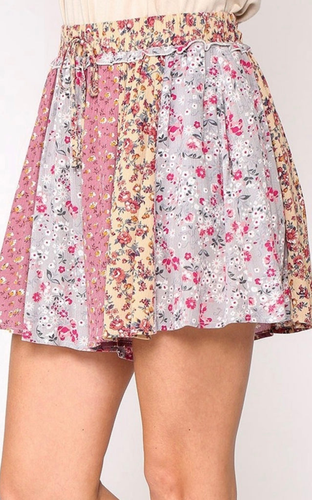 Elleflower - Ditsy Floral Shorties- Pink Mix
