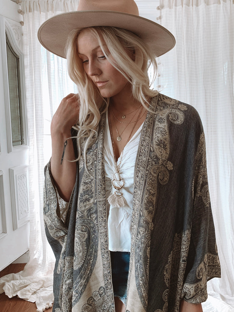 Swan Song Kimono- DOVE