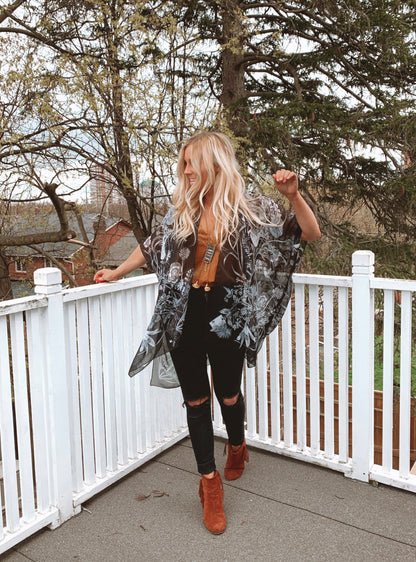 Wild Bloom Kimono - M I D N I G H T