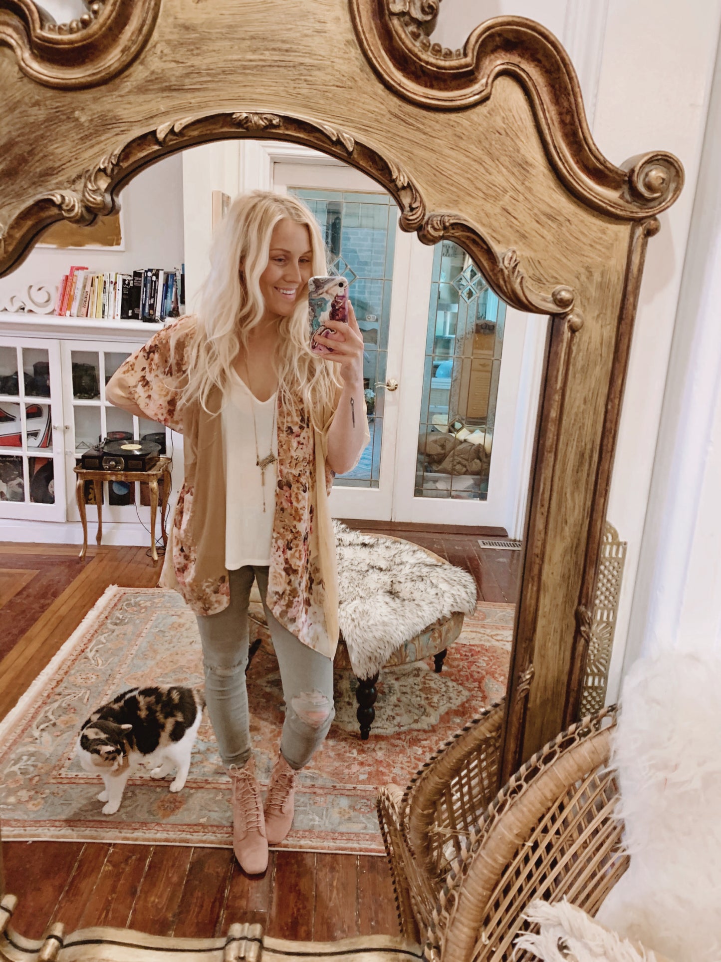 Smell The Roses Kimono- HONEY