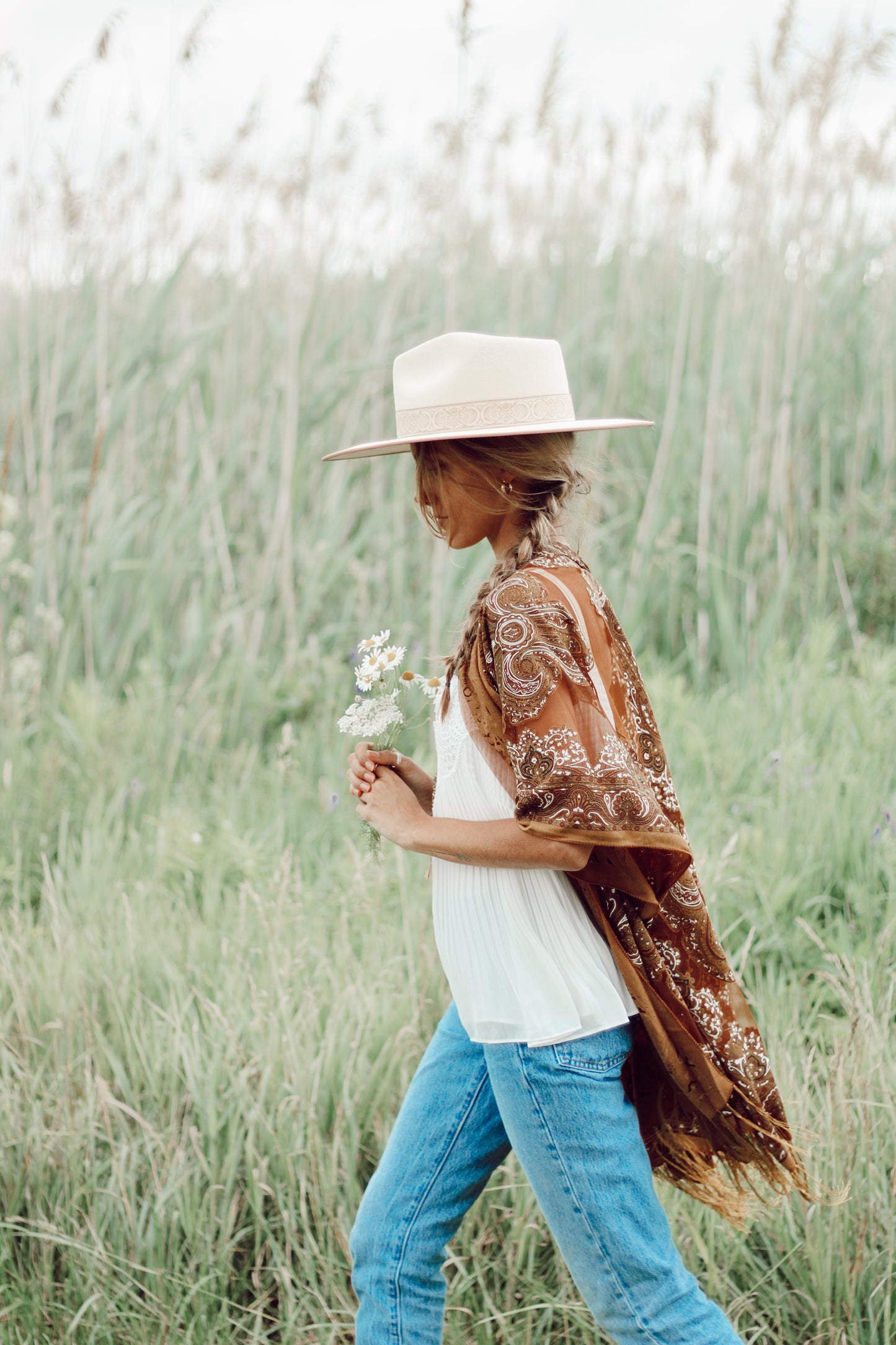 Lovers Land Burnout Lace - TOFFEE